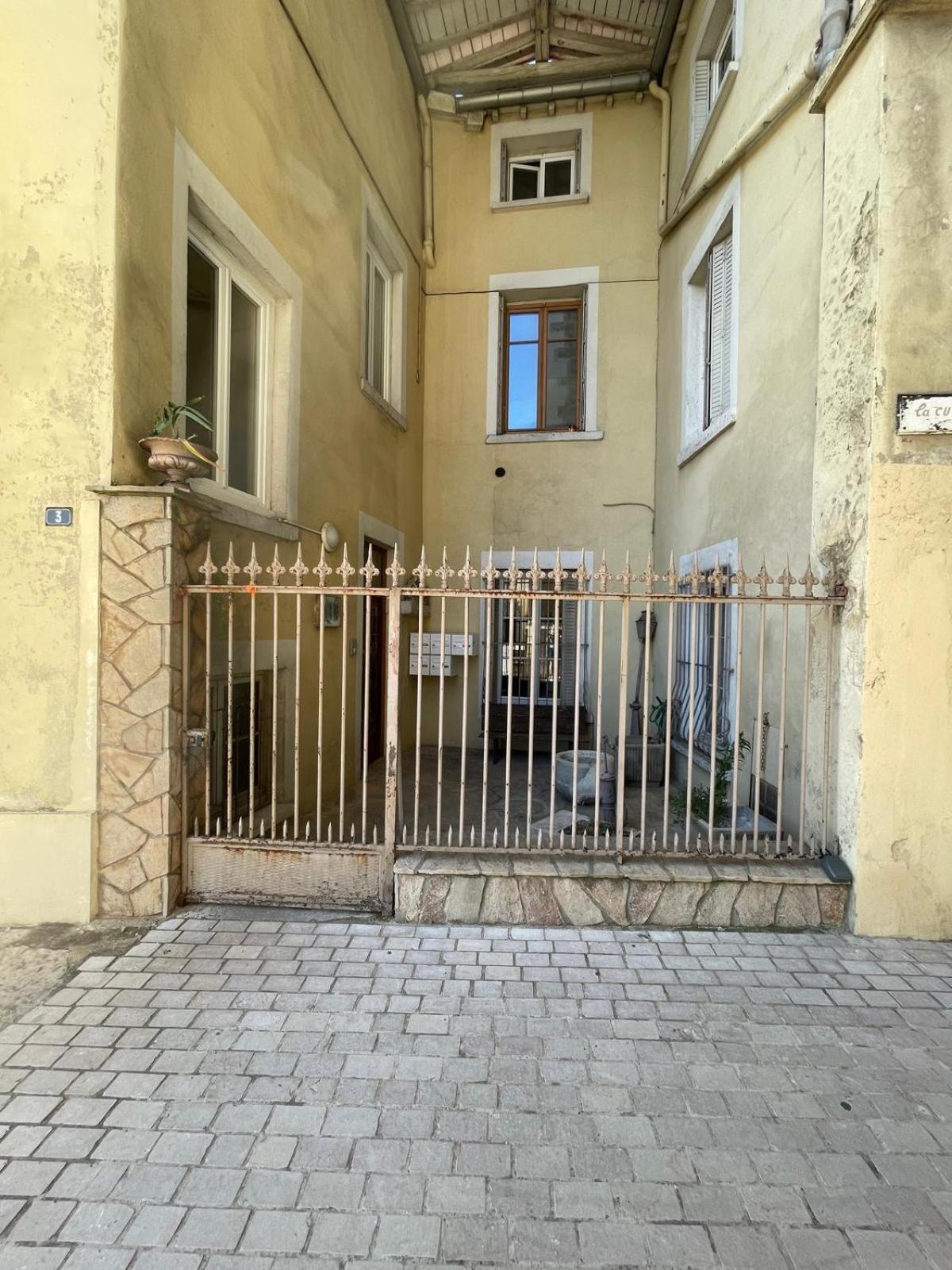Suite Chic, Contemporaine Au Pied De La Cathedrale Vienne  Exteriér fotografie