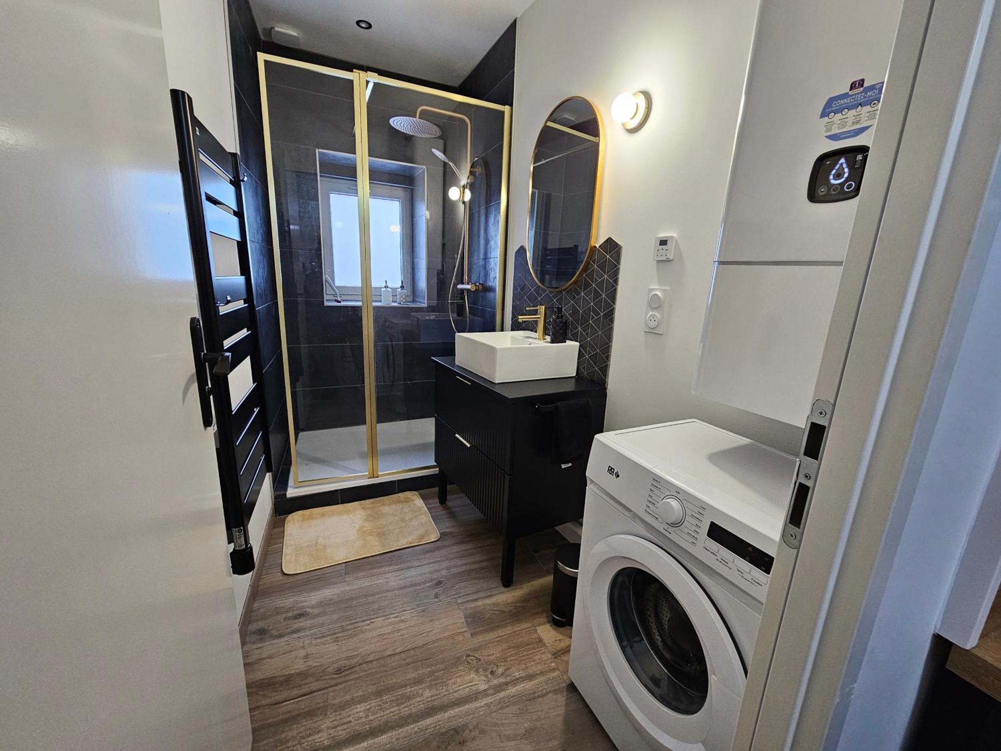 Suite Chic, Contemporaine Au Pied De La Cathedrale Vienne  Exteriér fotografie